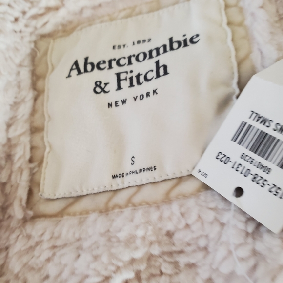 Jacket - Picture 10 of 10